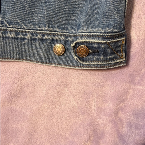 Levi's signature Blue Denim Jacket - Picture 12 of 12